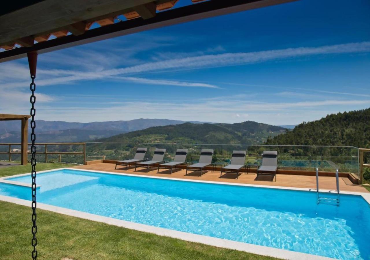 セロリコ・デ・バスト Casa Do Sobreiro Casas De Bastoヴィラ エクステリア 写真