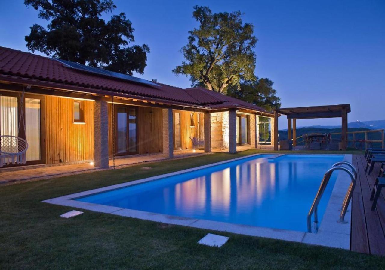 セロリコ・デ・バスト Casa Do Sobreiro Casas De Bastoヴィラ エクステリア 写真